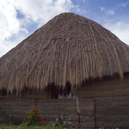 فيلا Turismo Comunitario La Esperanza Hacienda Colta المظهر الخارجي الصورة